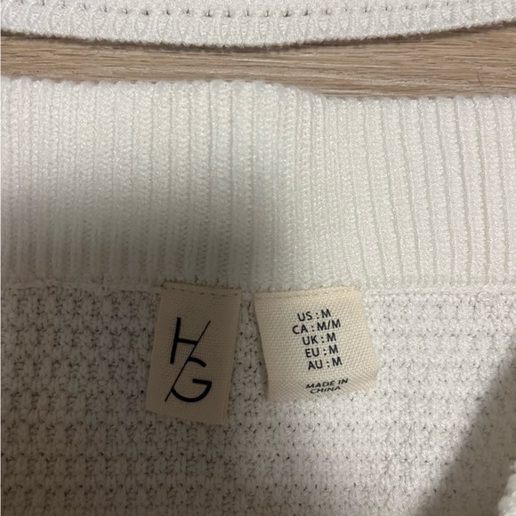 Elegant White Midi Skirt Set - Picture 2 of 4